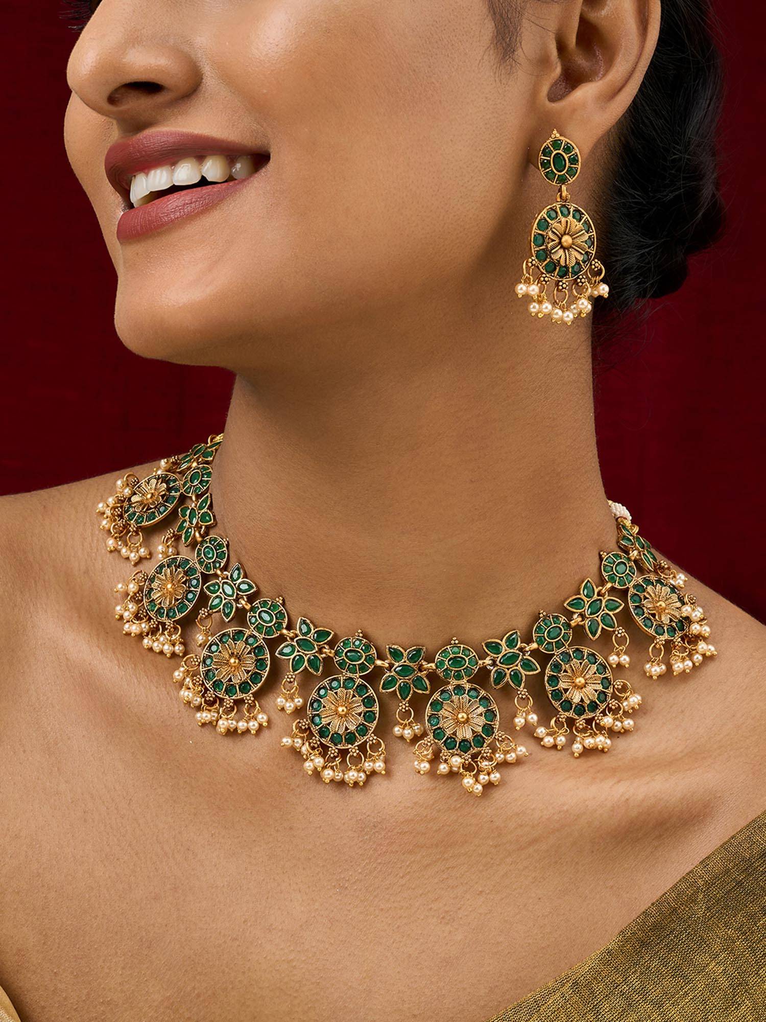 Teejh Selene Gold Pearl Red Necklace Set