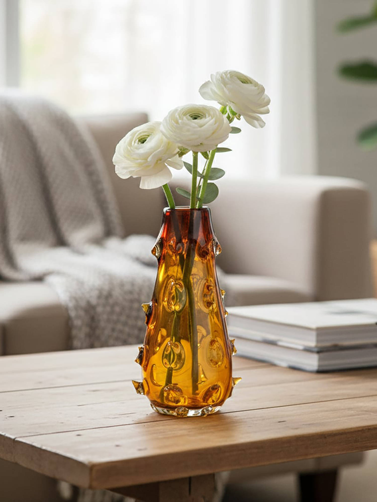 Whispering Homes Puffer Ombre Glass Vase - Medium