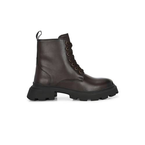 How to Get the Right Fit When Buying Boots
