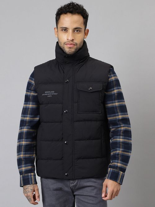WOODLAND Mens Solid Sleeveless Black Jacket