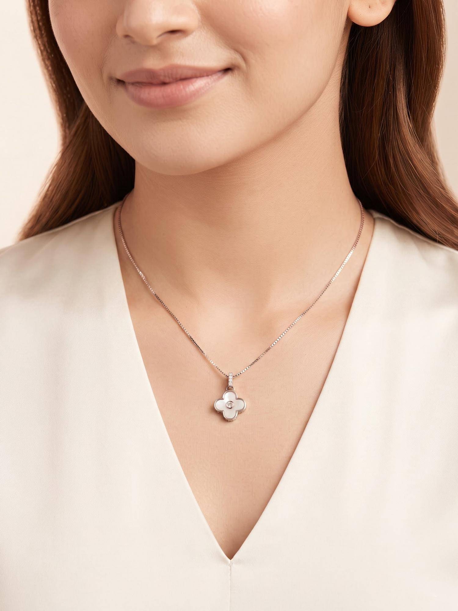 925 SILLER Four-Leaf Clover Charm Pendant