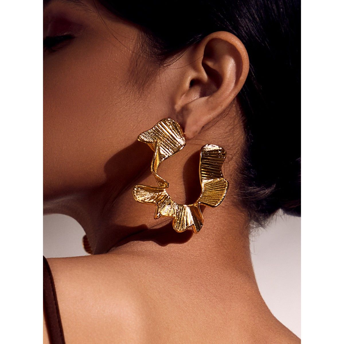 Nora Hoops Earrings main image 0