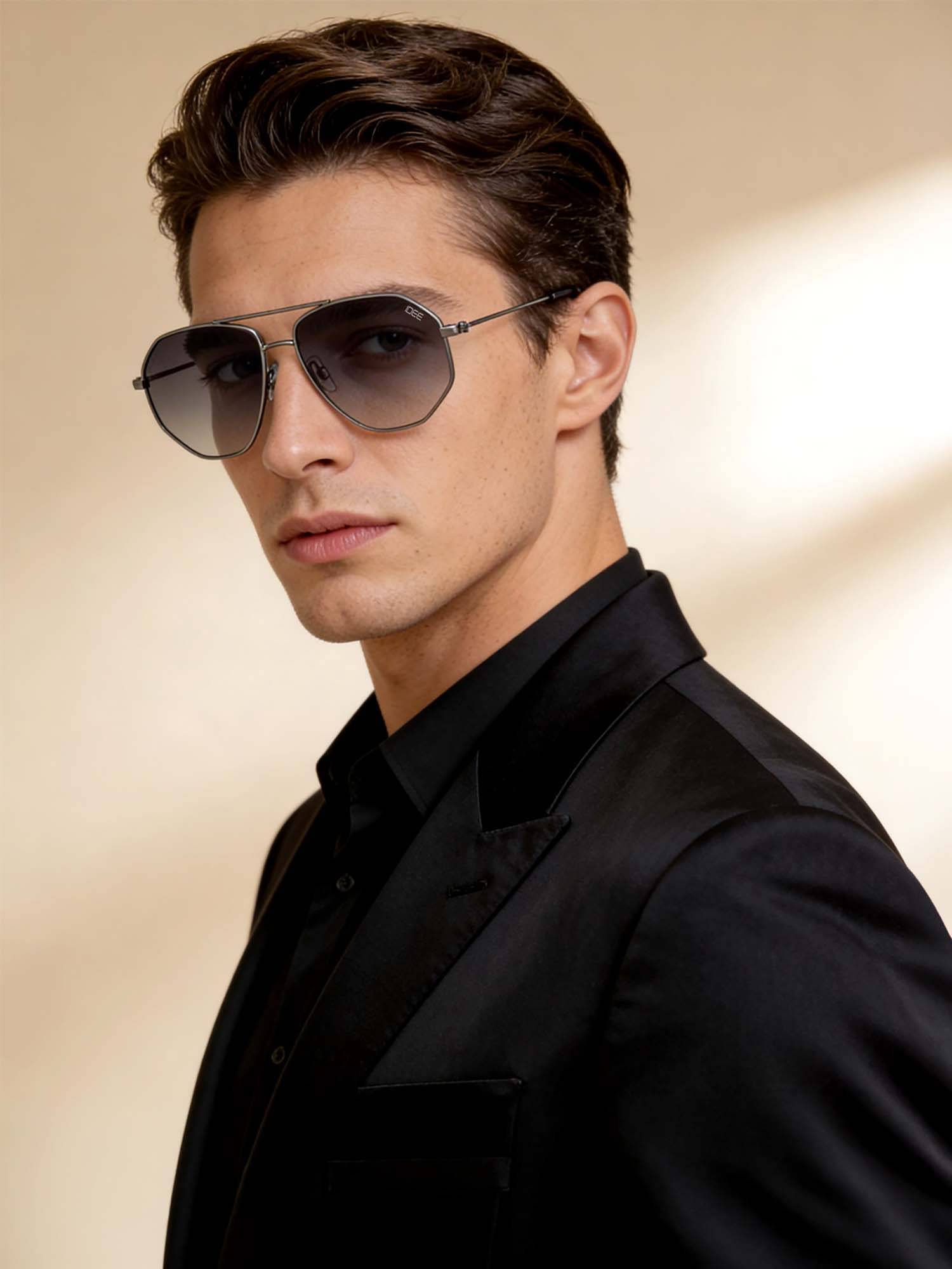 IDEE Smoke Gradient Lens Pilot Sunglass Full Rim Shiny Dark Gun Frame (58)