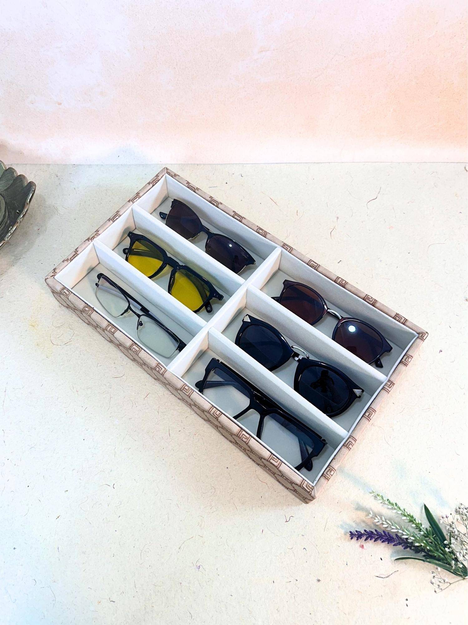 La Trove Champagne Designer Leather 6 Slot Sunglass Storage Organizer Display Tray