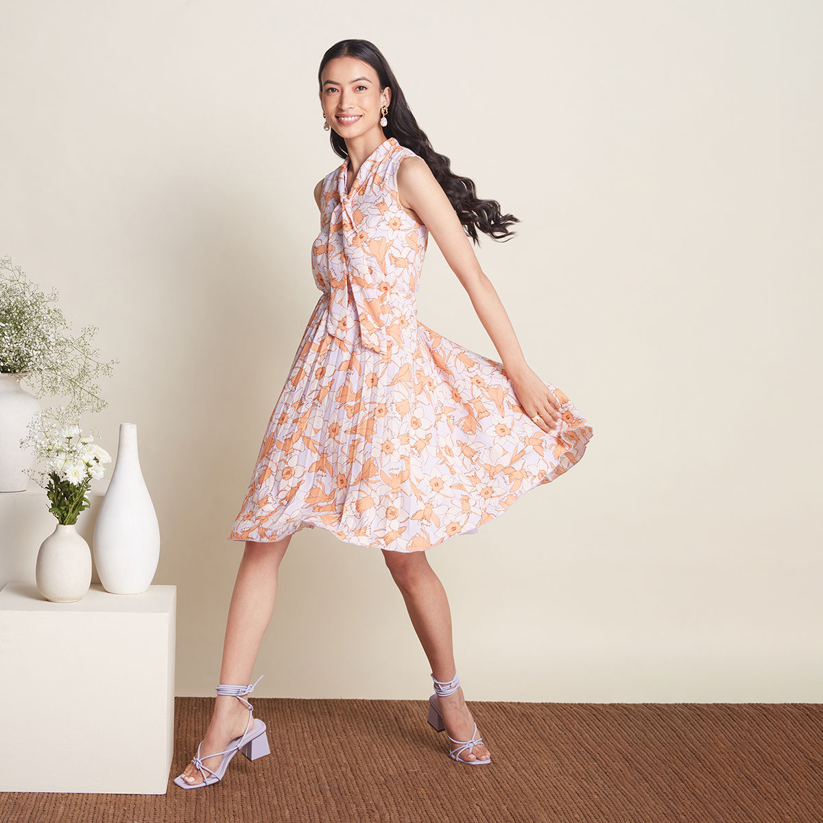 Summer Lovin' White Floral Print Sleeveless Midi Dress | Midi dress  sleeveless, Satin midi dress, Floral dress casual