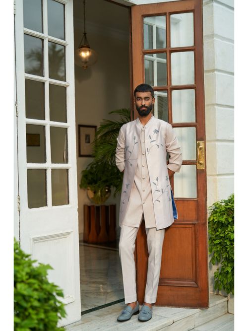 Buy CONTRAST BY PARTH Ice Grey Hand Paint Shrug with Kurta Pant