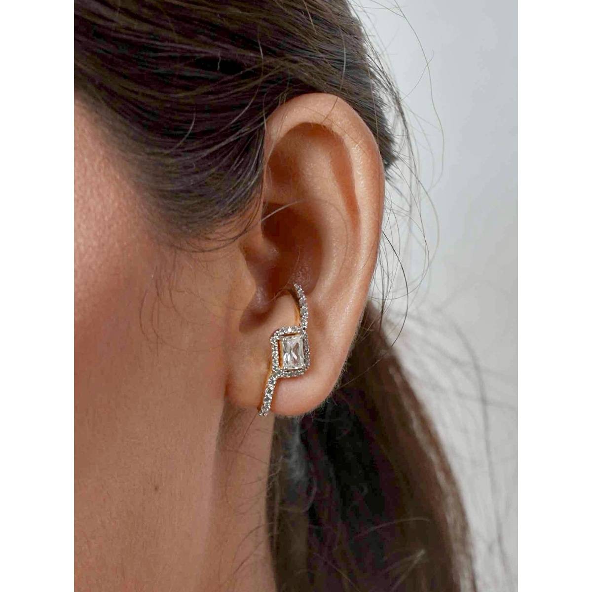 LuxeVogue Brilliant Solitaire Climber Cuff Earring