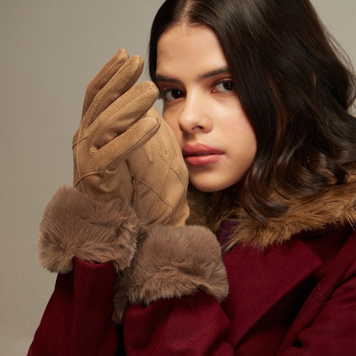 Faux fur 2024 trim gloves