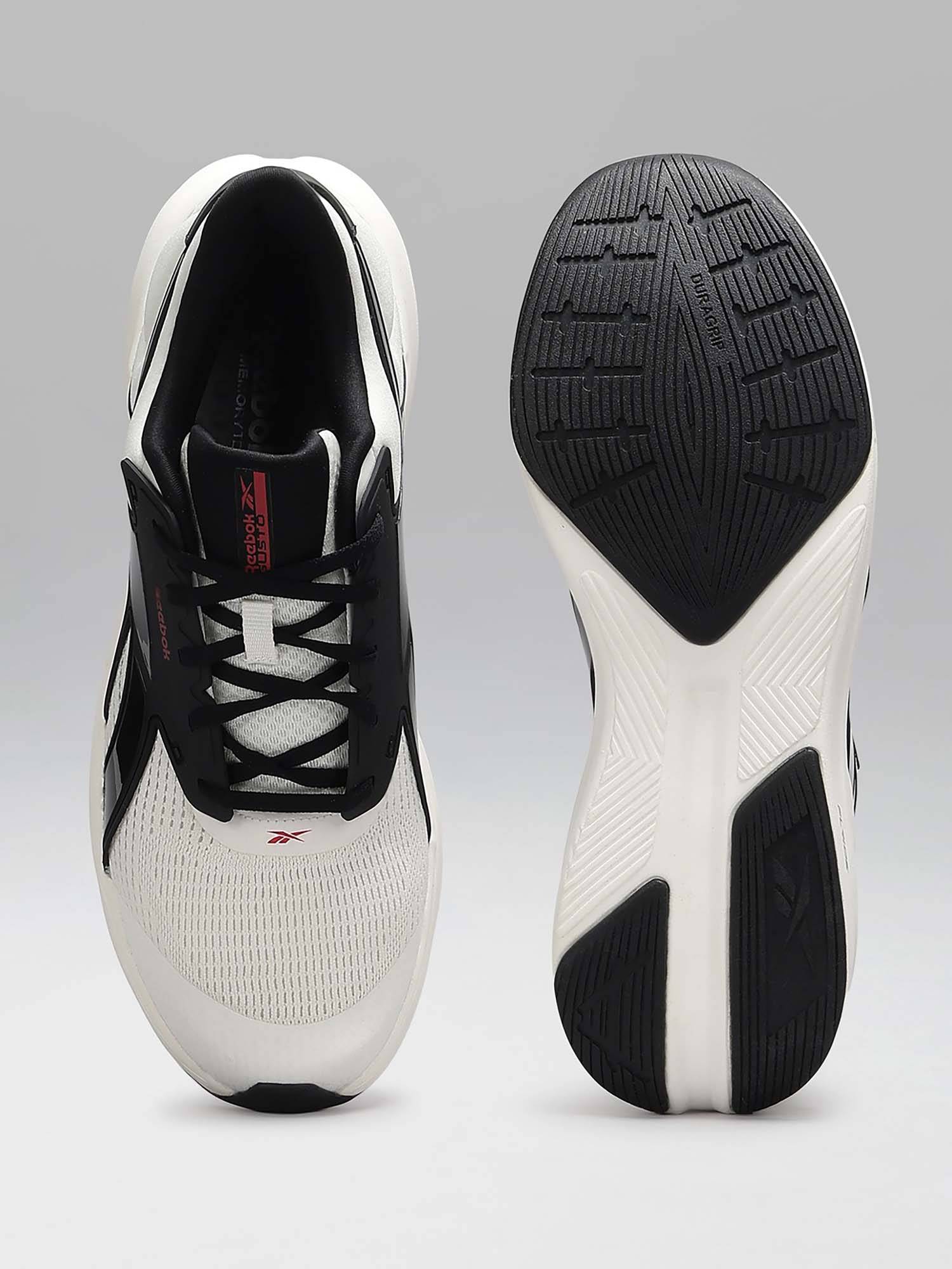 Buy Reebok Gusto Runergy Rd Supreme M - Men White Running Shoes Online