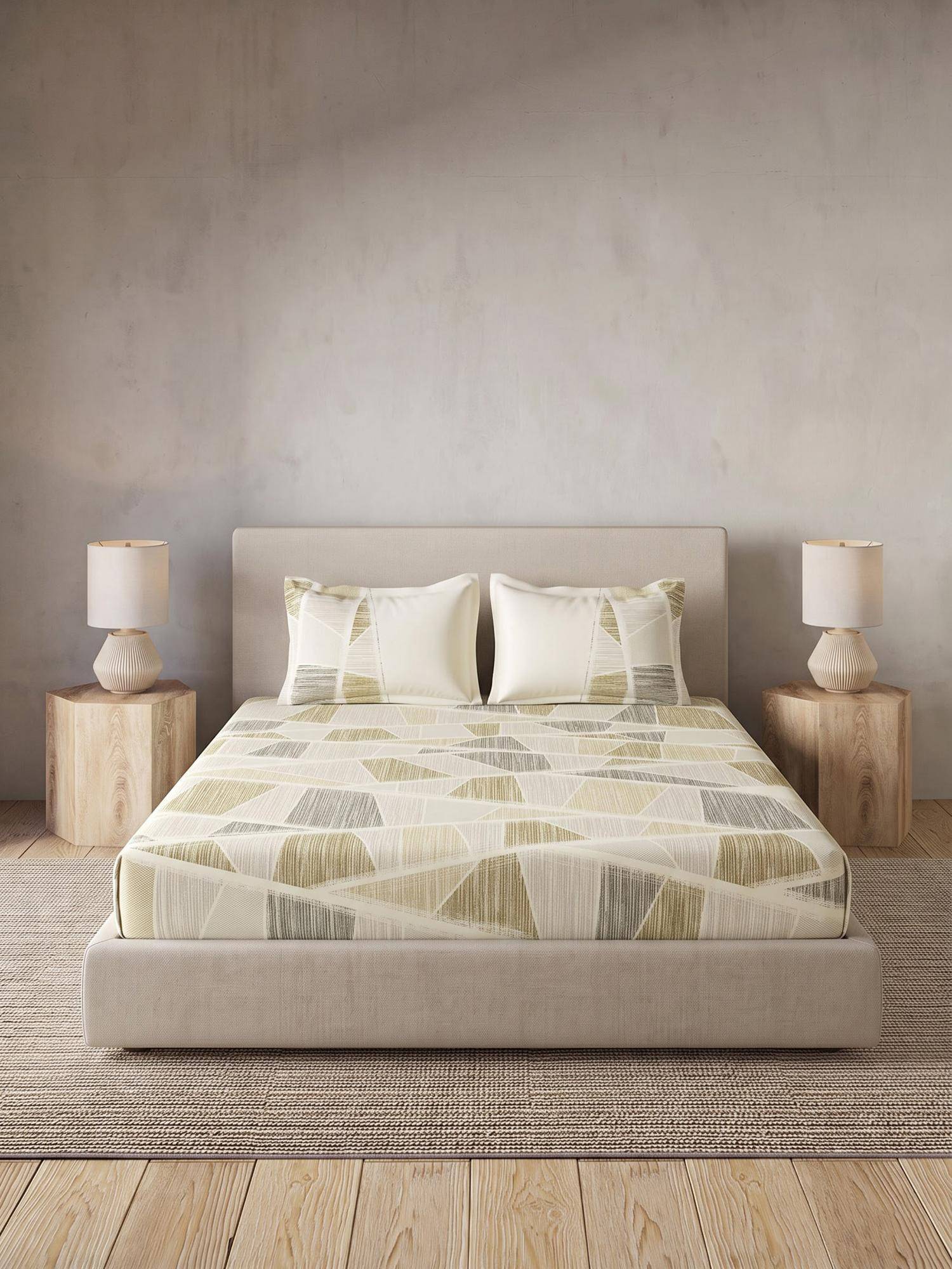 Ddecor Live Beautiful 100% Cotton Geometric 145TC King Bedsheet With 2 Pillow Covers - Brown