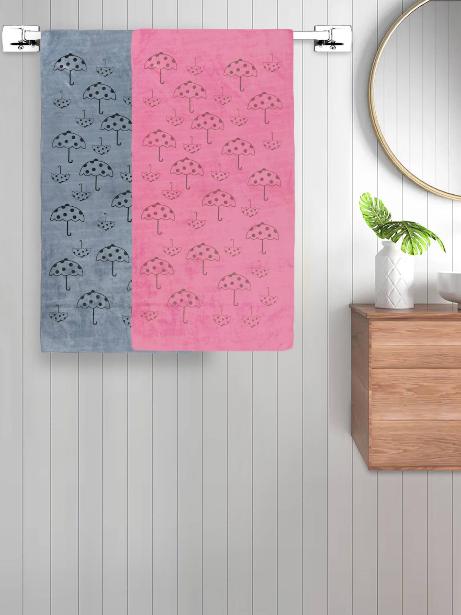 FABINALIV Multicolor Abstract 420 Gsm Cotton Bath Towels (Pack of 2)