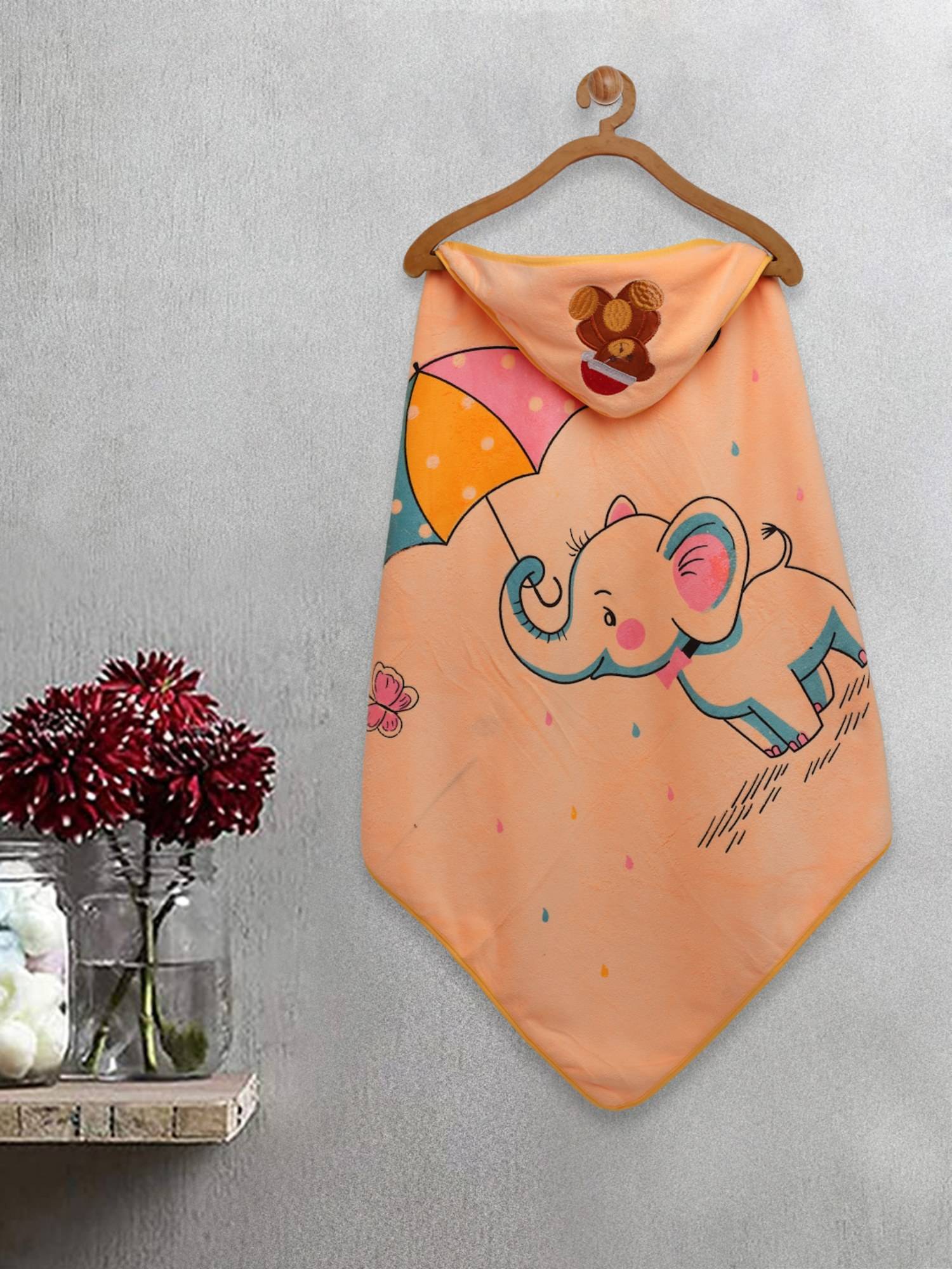 FABINALIV Infant Peach Cartoon Print Cotton Hooded Bath Towel