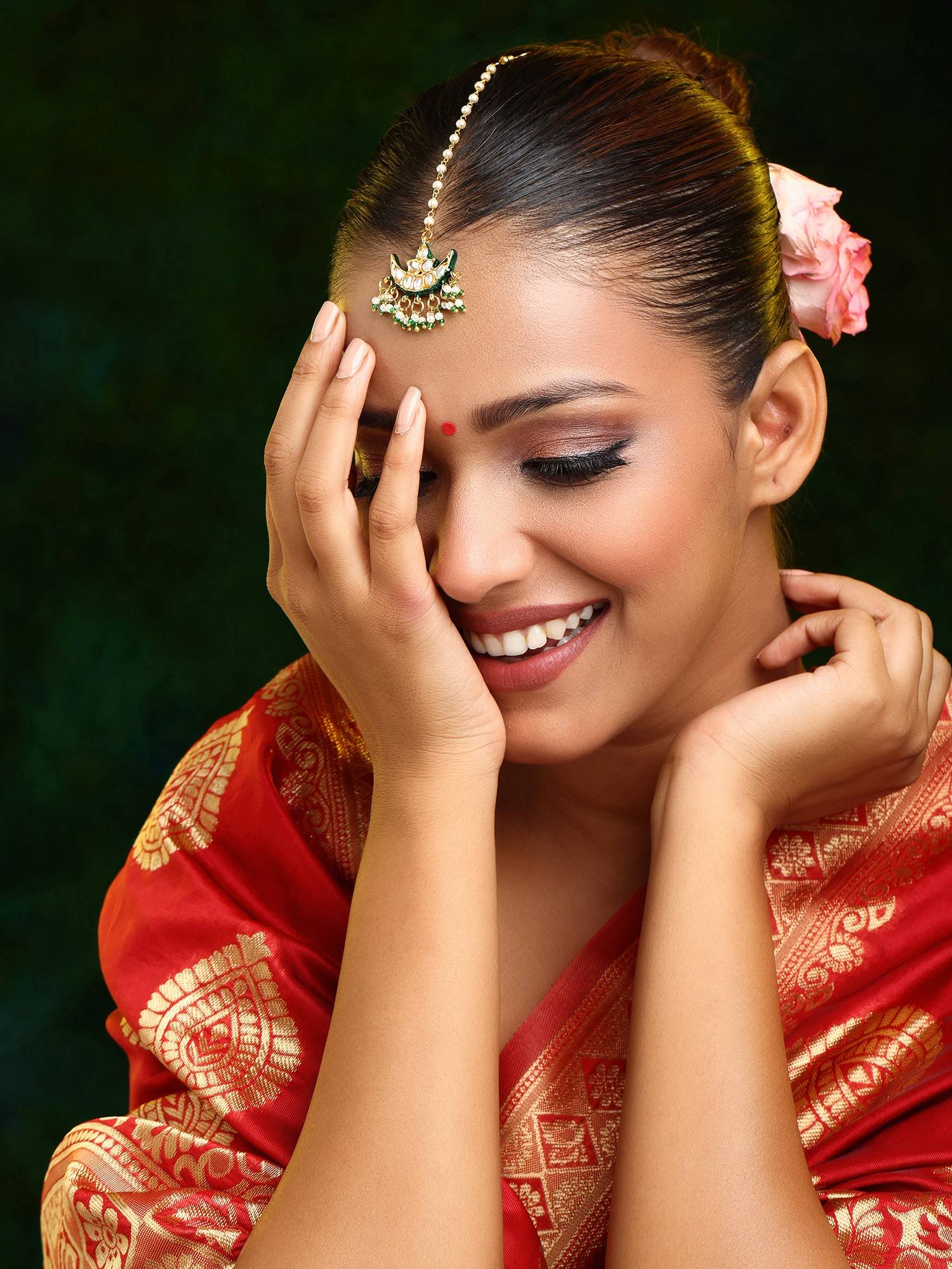 Ruby Raang Studio Kundan Maang Tikka