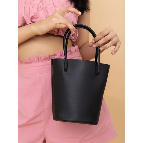 nykaa fashion sling bag