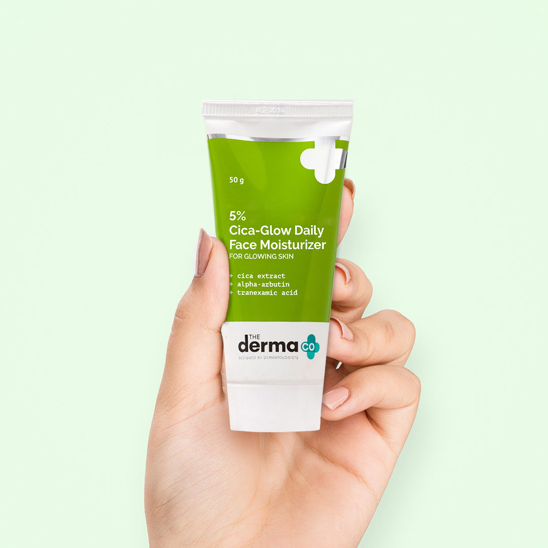Buy The Derma Co. 5 Cicaglow Moisturizer With Alpha Arbutin