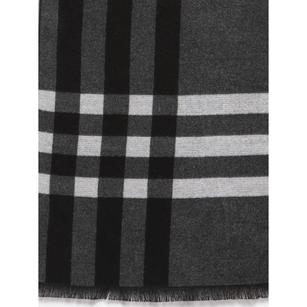 Buy Calvadoss Black And Grey Scottish Checkered Muffler Online