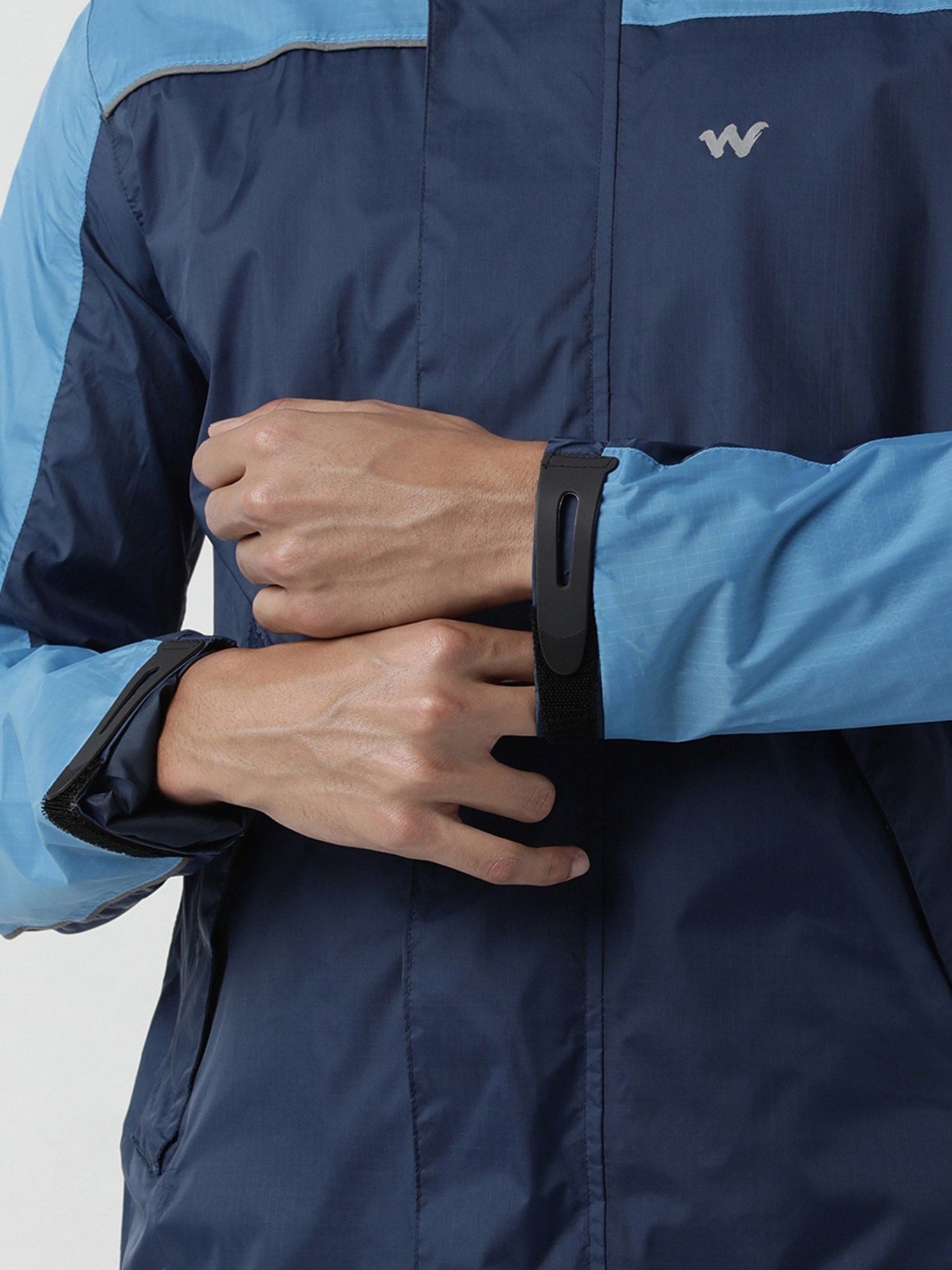 Wildcraft waterproof jacket clearance