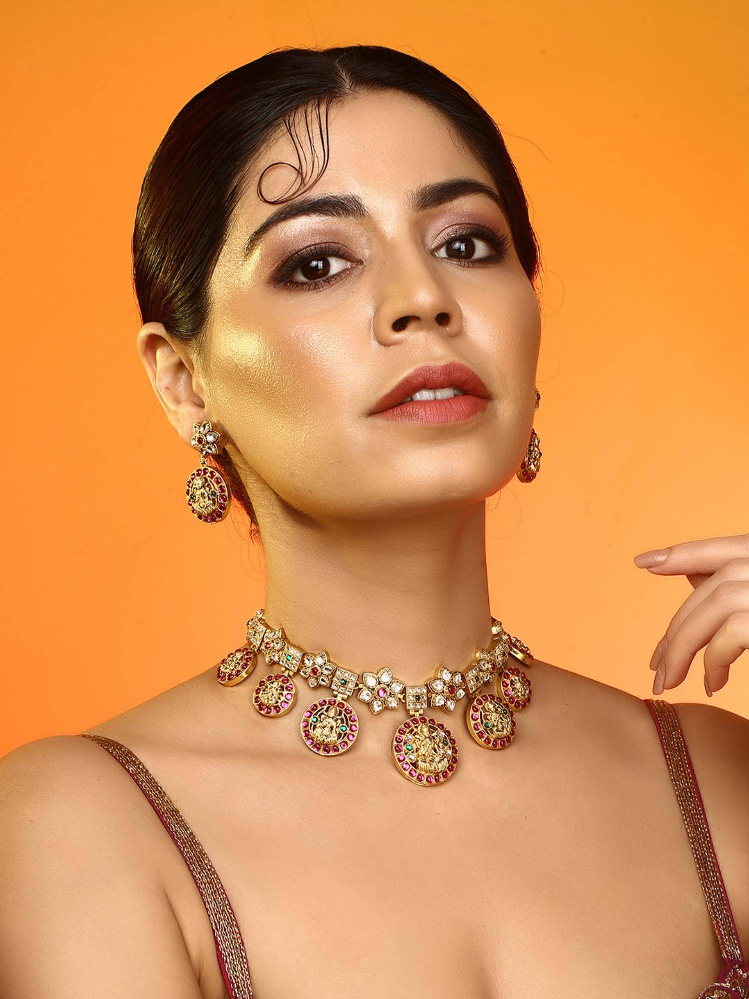 Auraa Trends Temple Lakshmi Coin Necklace with Earrings Traditional South Indian Jewellery