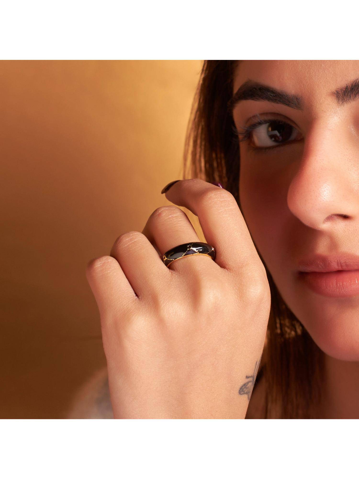 Salty Black Nori Sorbet Ring