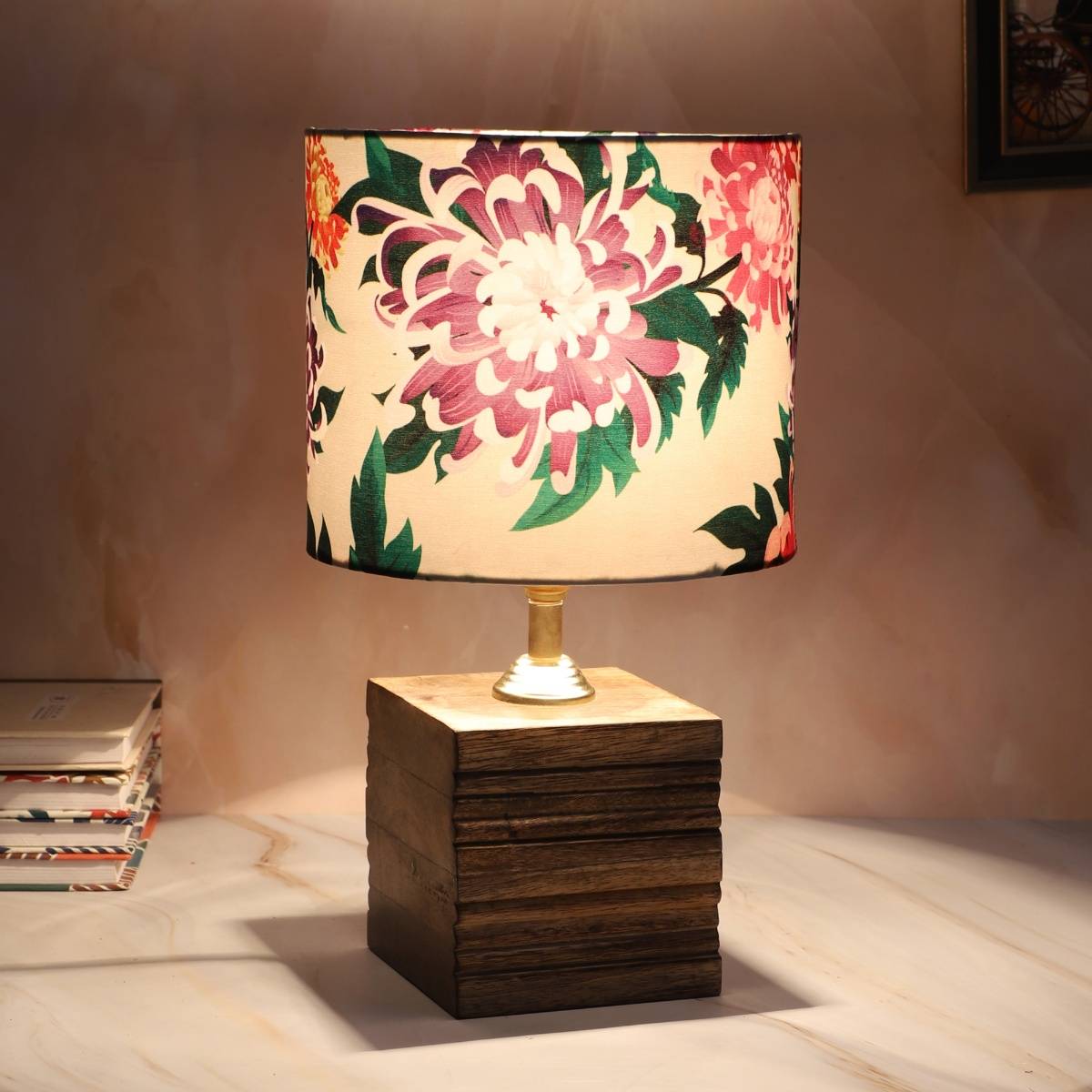 Tu Casa White Mangowood Square Block Style Table Lamp For Home Decoration