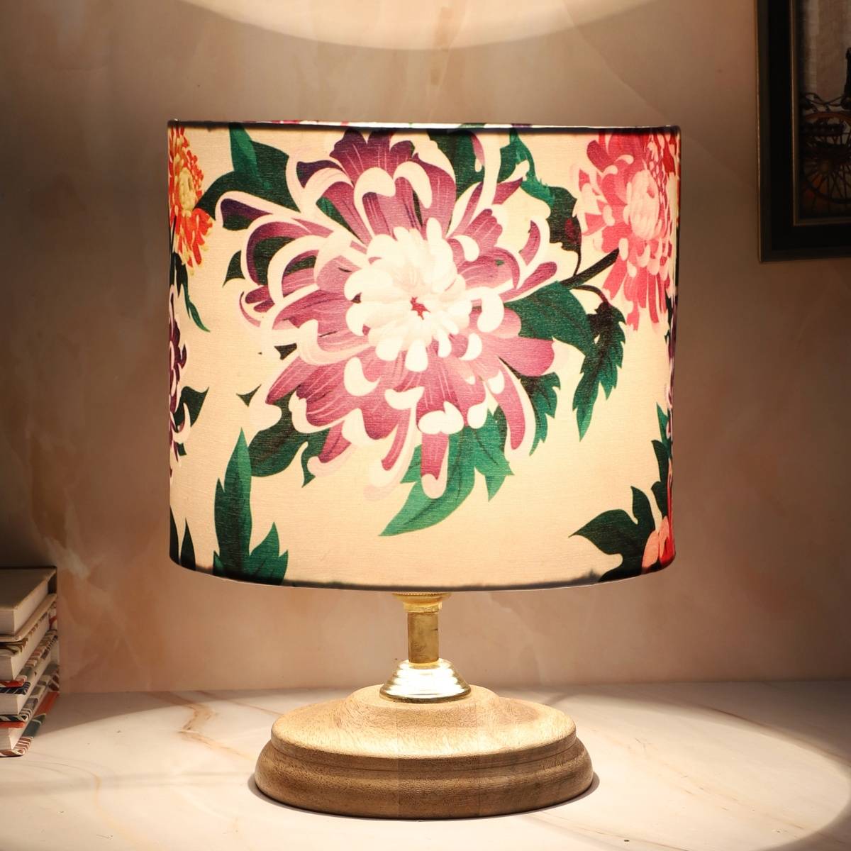 Tu Casa White Mangowood Circular Table Lamp For Home Decoration
