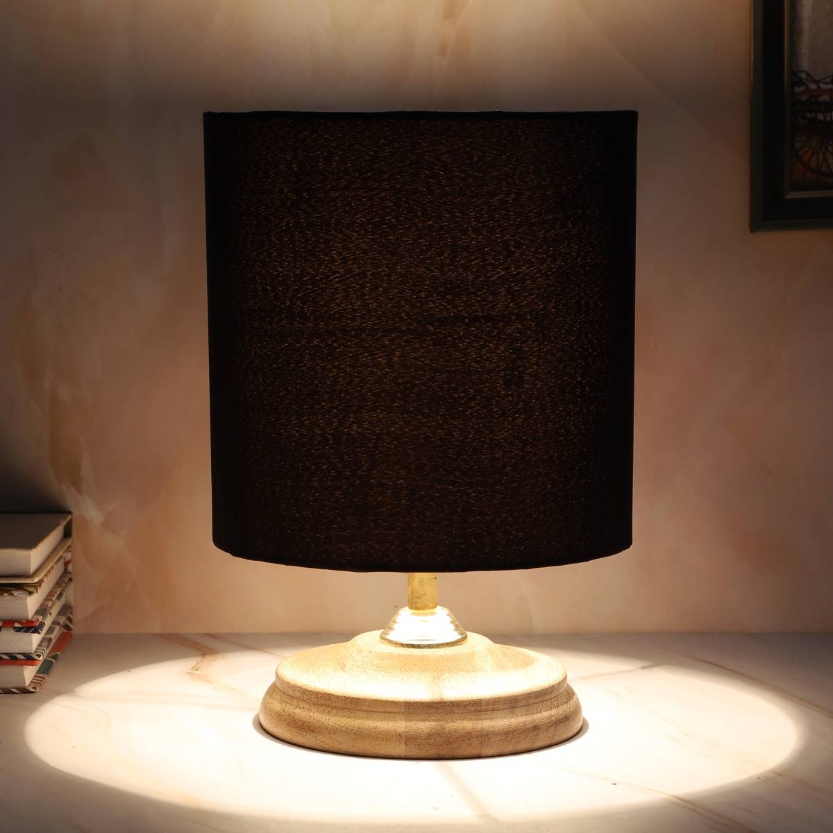 Tu Casa Black Mangowood Circular Table Lamp For Home Decoration