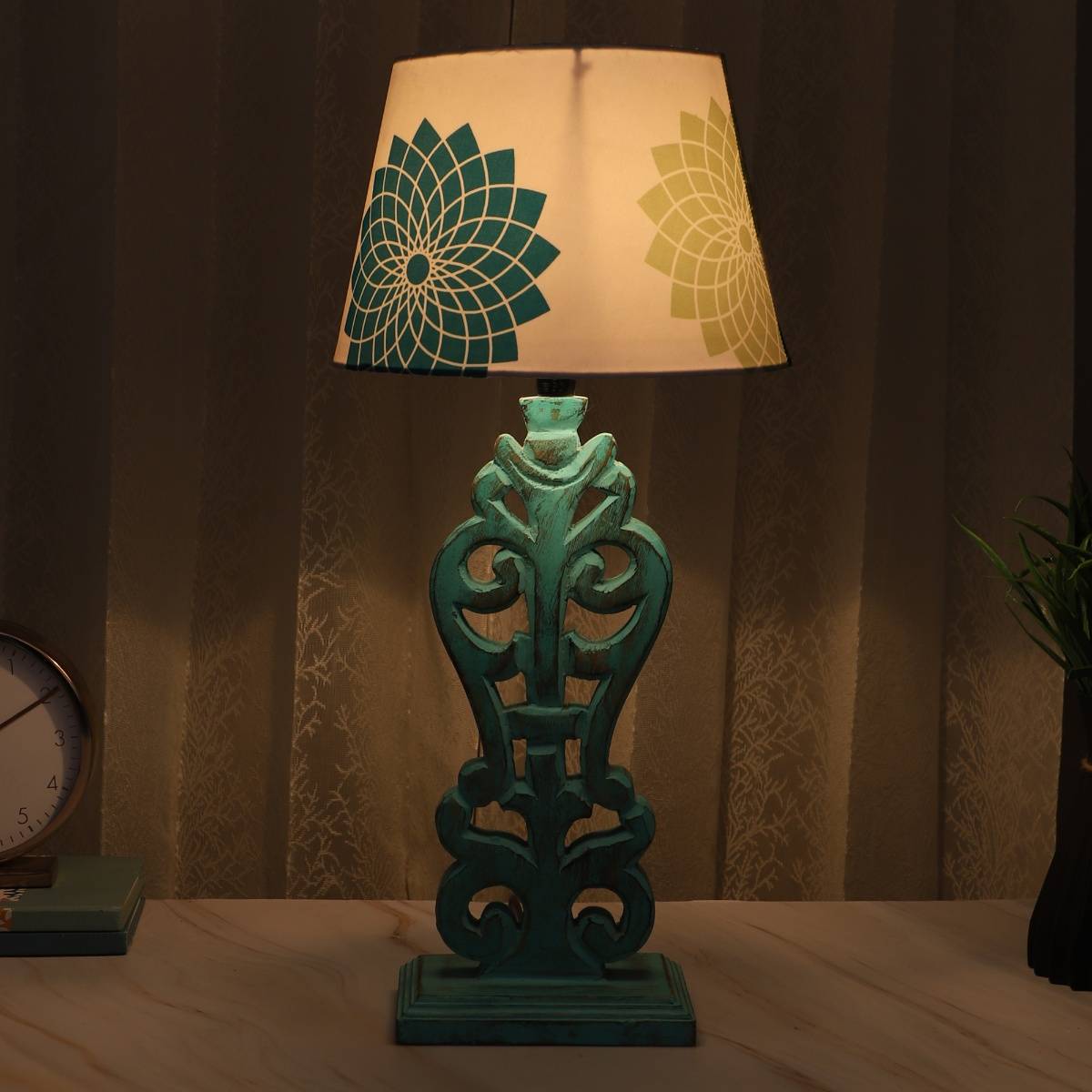Tu Casa White Mangowood Aqua French Table Lamp For Home Decoration