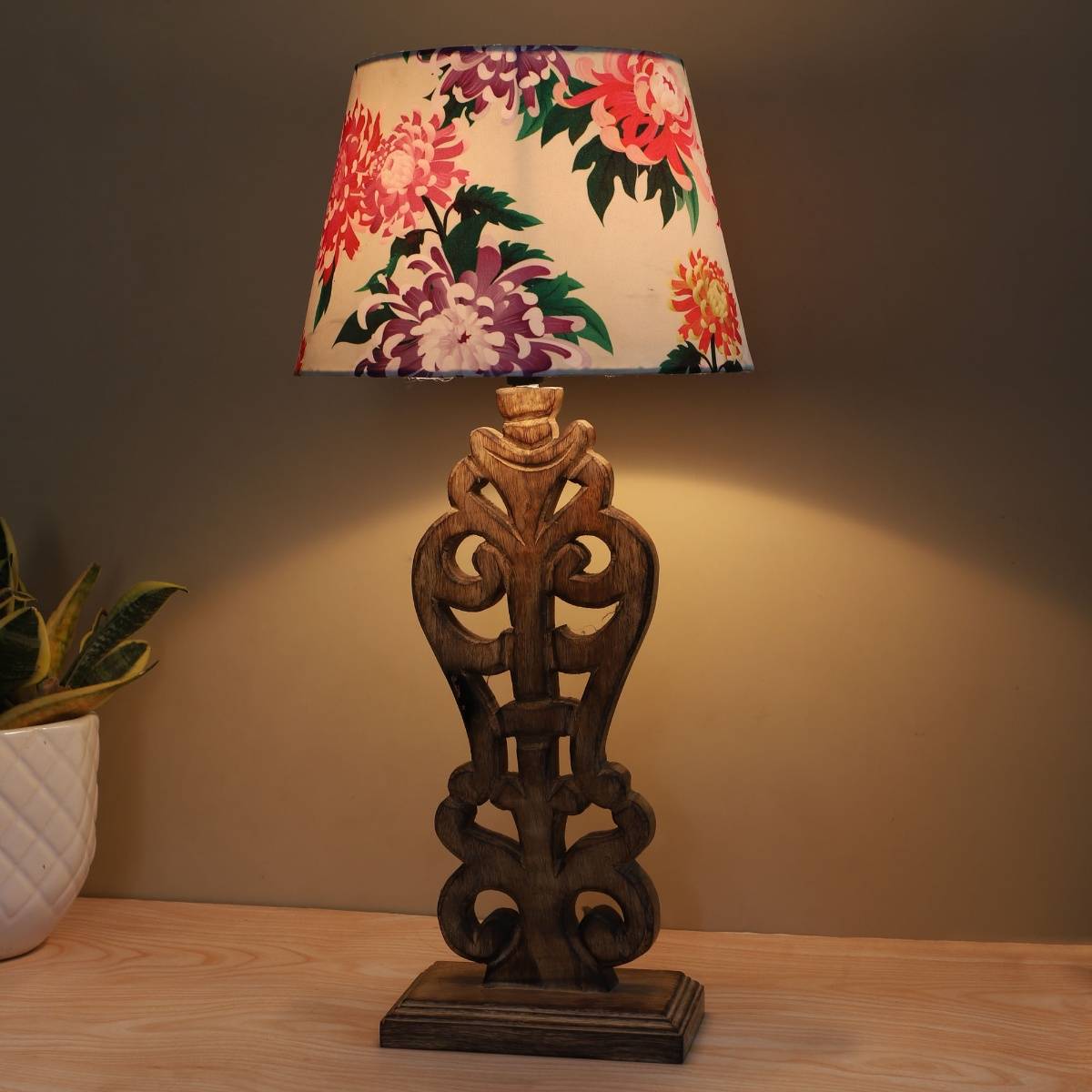Tu Casa White Mangowood Rustic Brown French Table Lamp For Home Decoration
