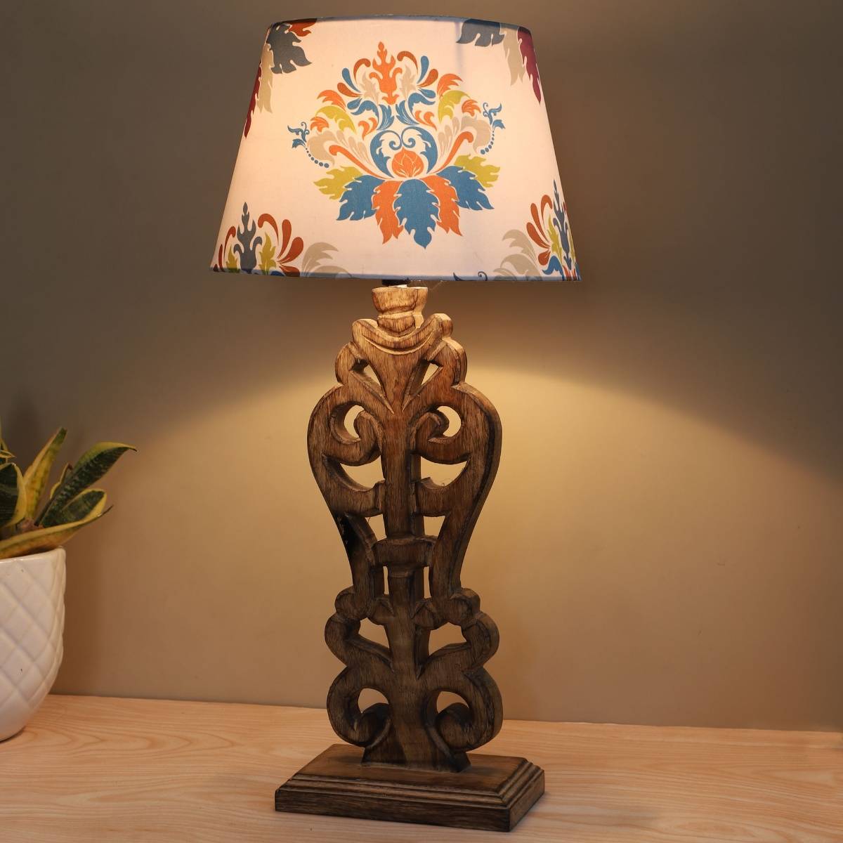Tu Casa White Mangowood Rustic Brown French Table Lamp For Home Decoration