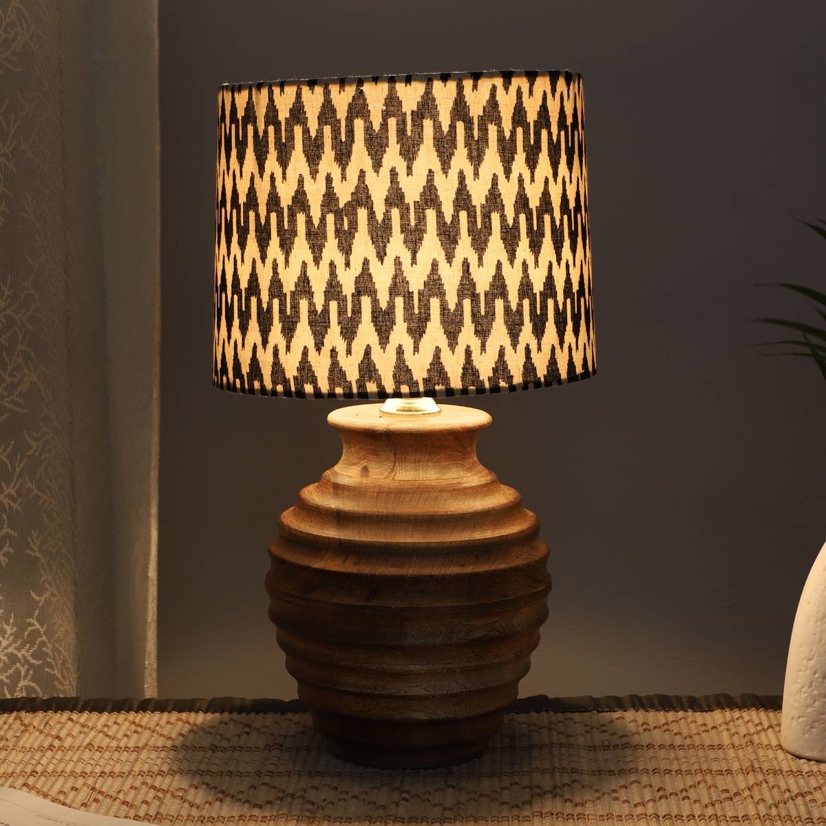 Tu Casa Multi-Color Earthy Serenity Mangowood Table Lamp For Home Decoration