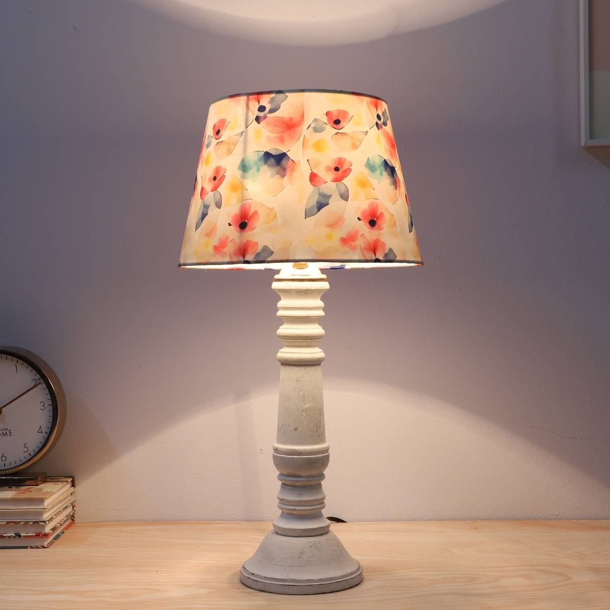 Tu Casa Rustic White Mangowood Table Lamp For Home Decoration