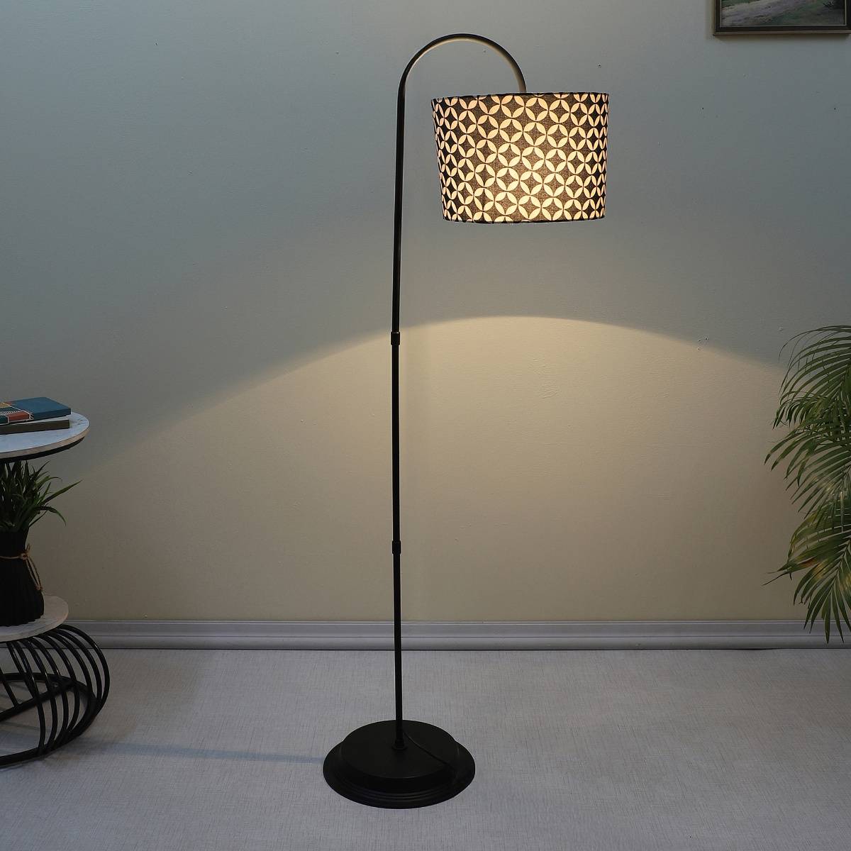 Tu Casa Downlighter Modern Black Iron Base Floor Lamp With Geometric Print & Satin Shade