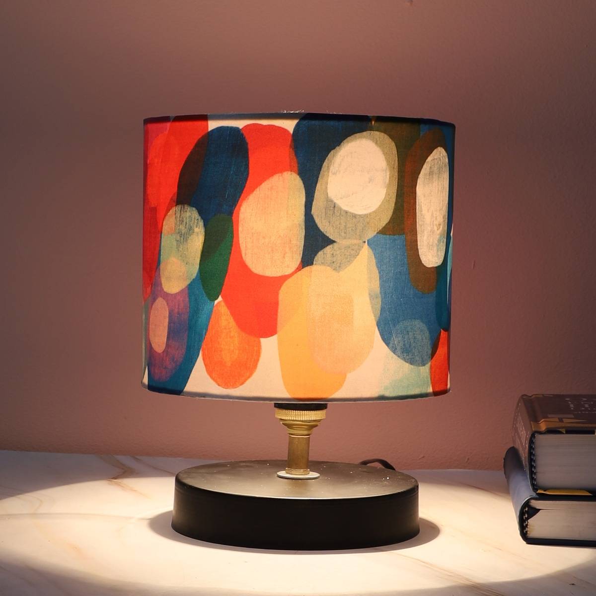 Tu Casa Multi-Color Black Metal Table Lamp For Home Decoration