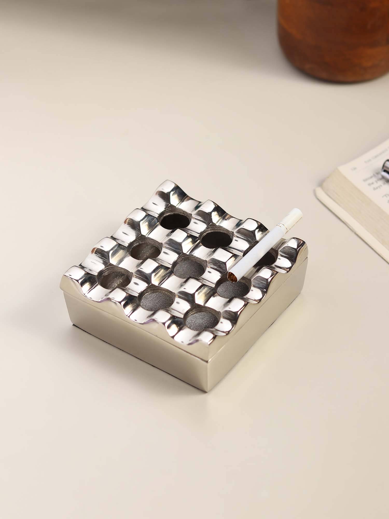 De Maison Decor Silver Solid Metal Ashtray