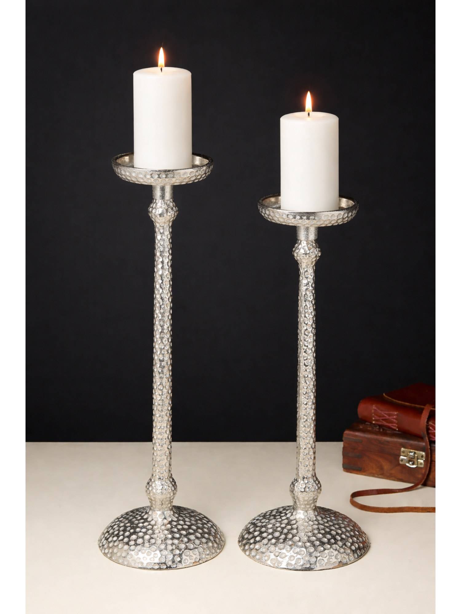 De Maison Decor Silver Solid Metal Candle Holder (Pack of 2)
