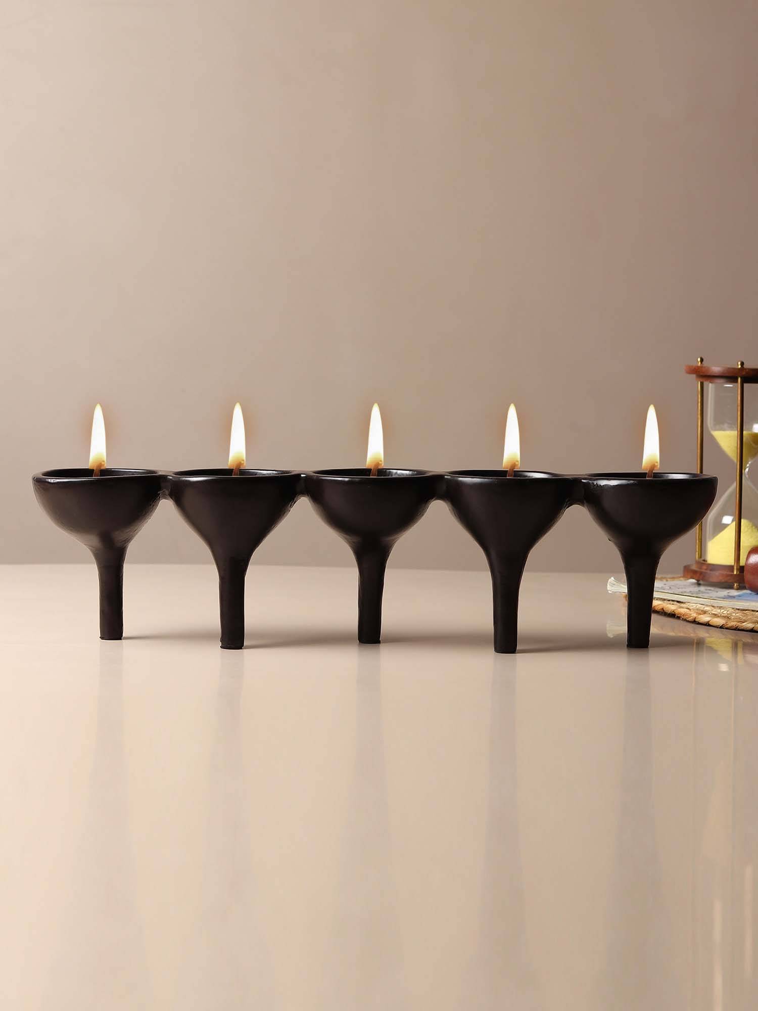 De Maison Decor Black Solid Metal Candle Holder