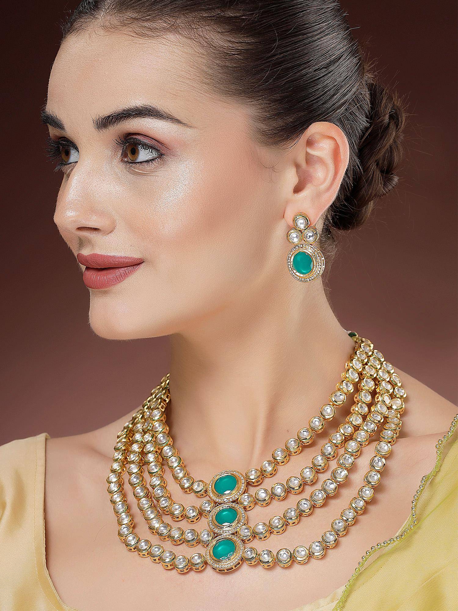Karatcart Green Polki Kundan Classic Necklace With Earrings