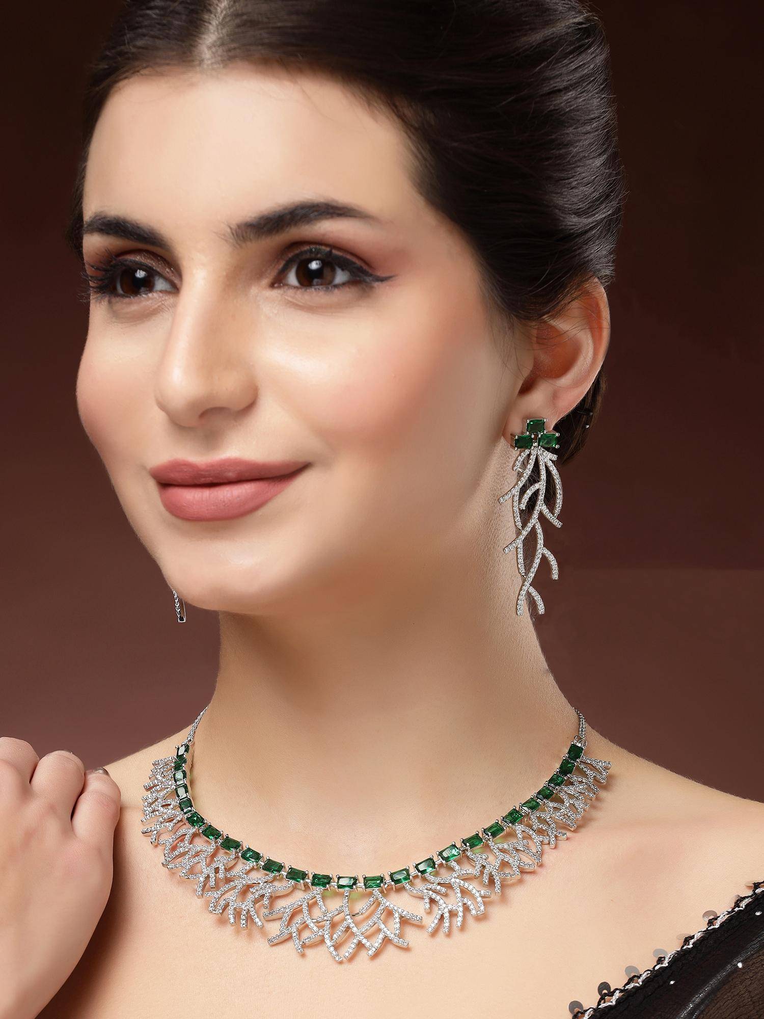 Karatcart Silver Plated Green American Diamond Leaf Necklace With Earrings