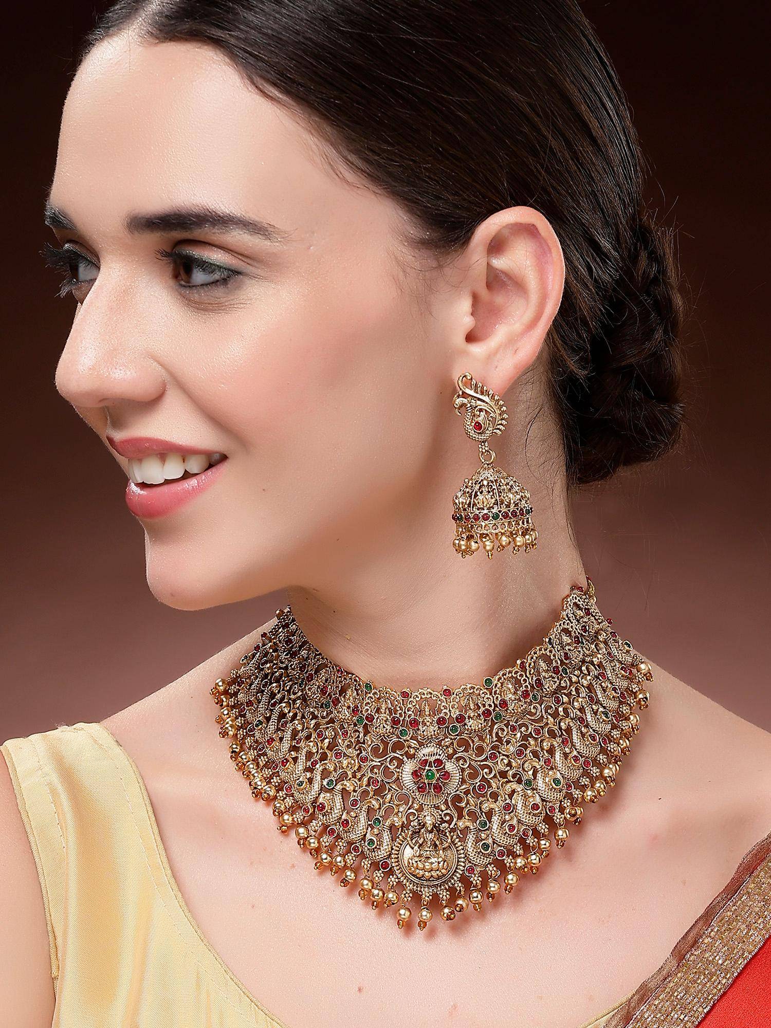 Karatcart Classic Peacock Design Laxmi Mata Choker Temple Necklace With Earrings