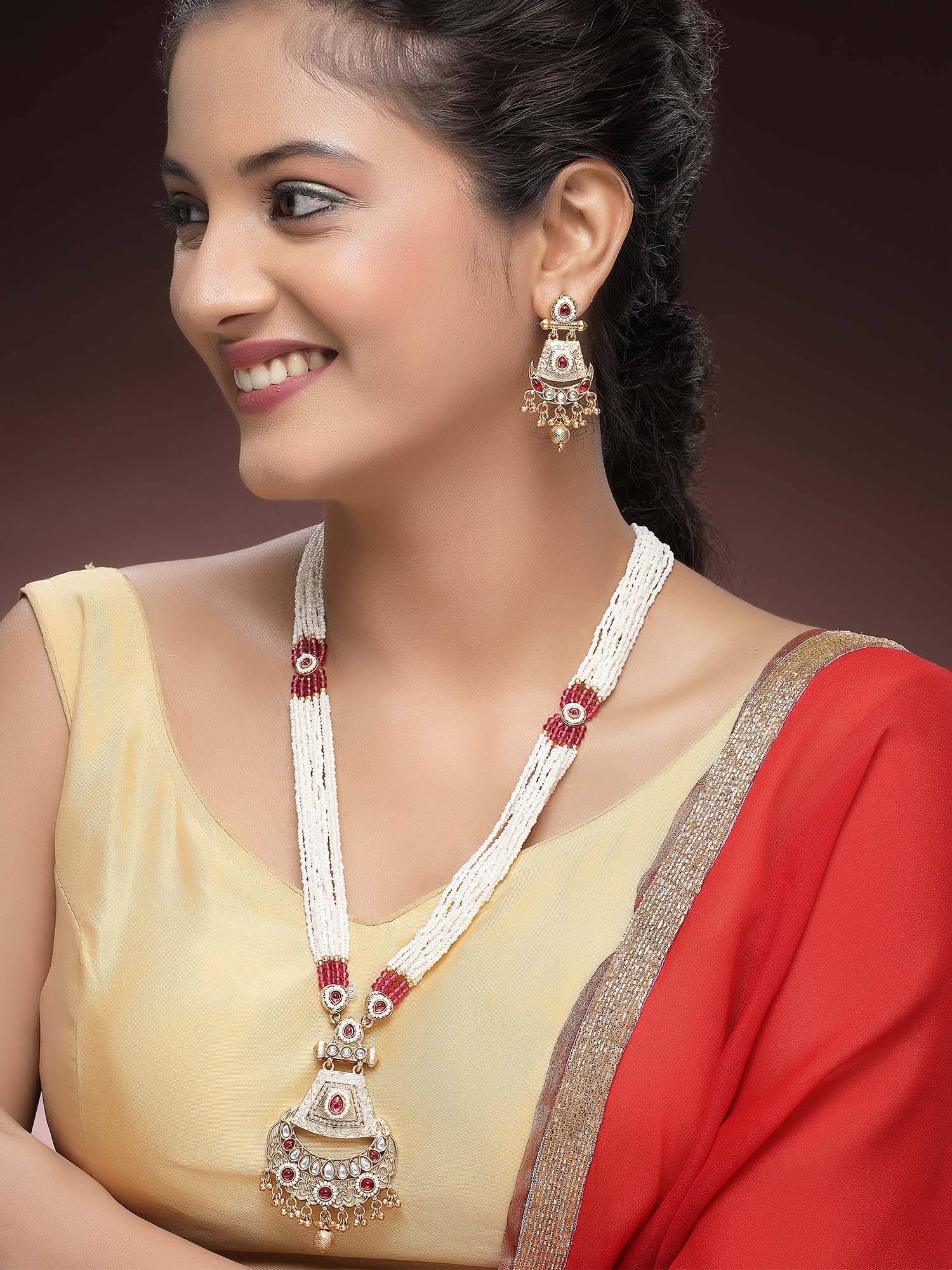 Karatcart Designer Gold-Plated Red Crystal and Pearl Rani Haar Necklace With Earrings