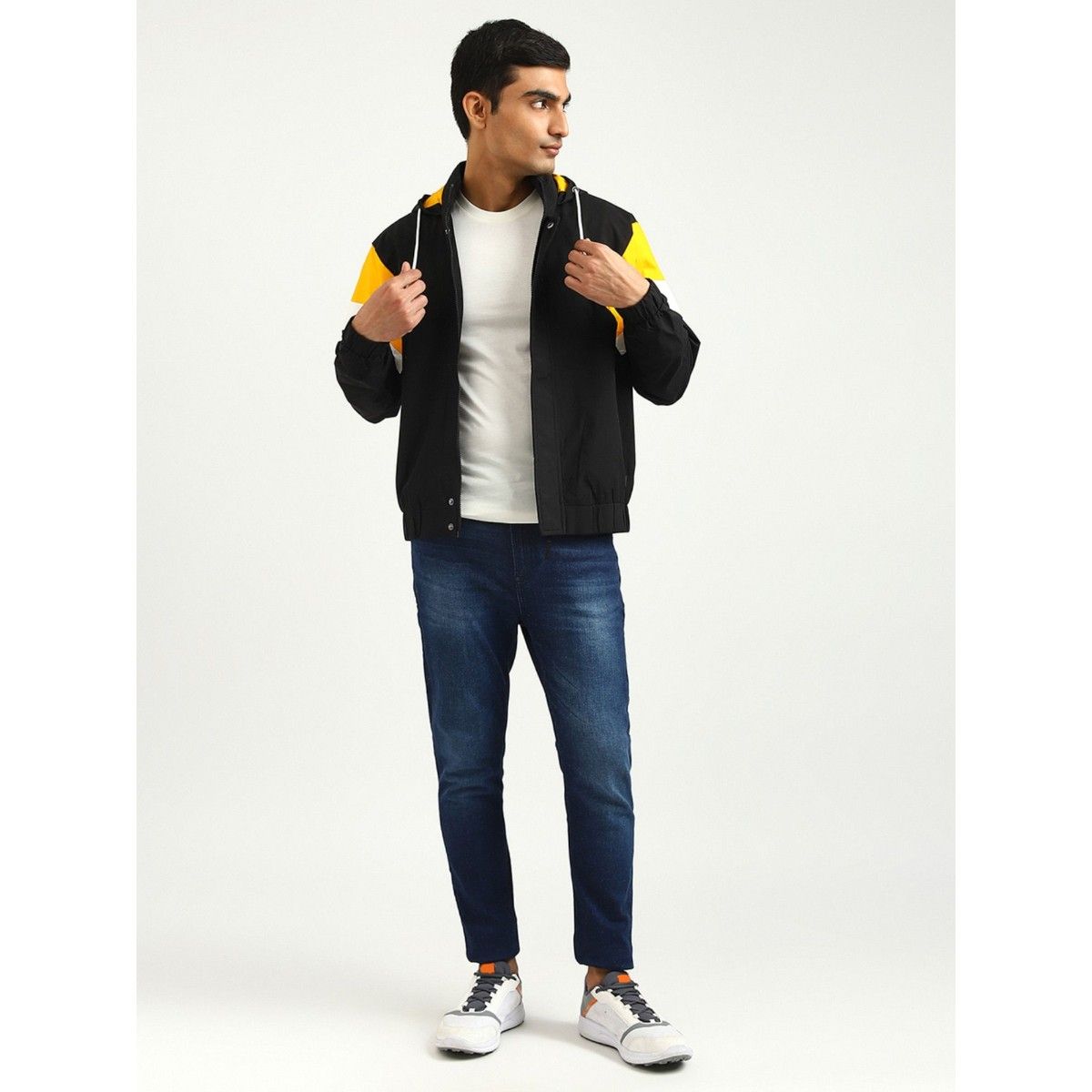 Buy United Colors Of Benetton Men Colorblock Hooded Jacket Online
