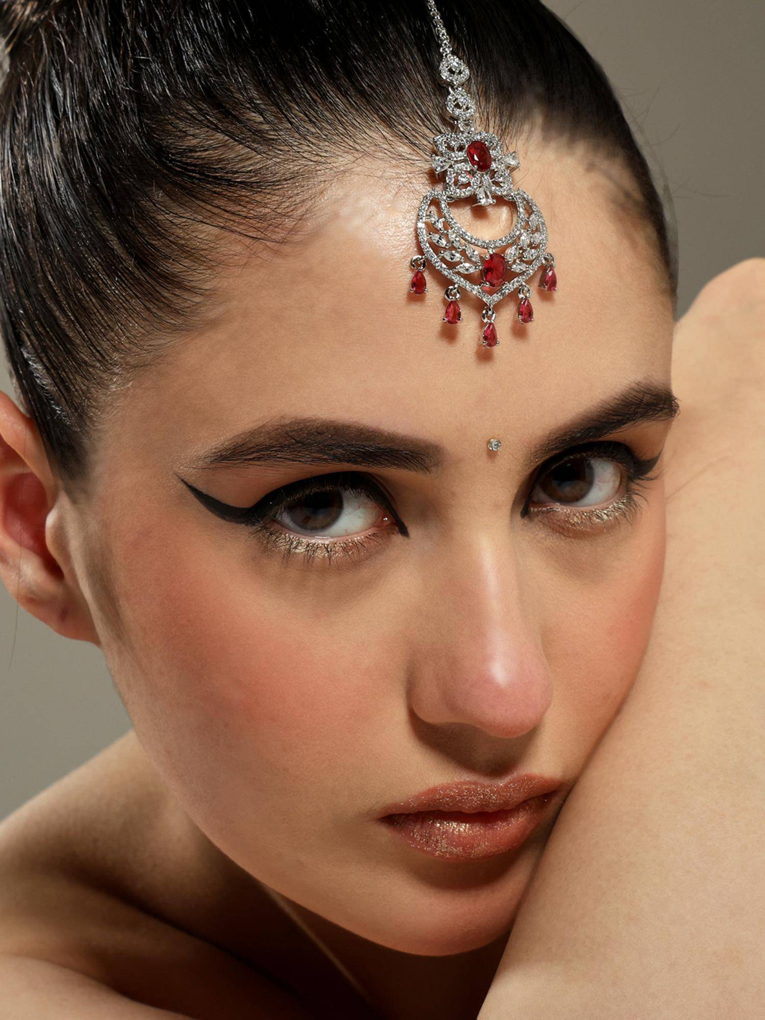 VENI Silver-Plated Maang Tikka