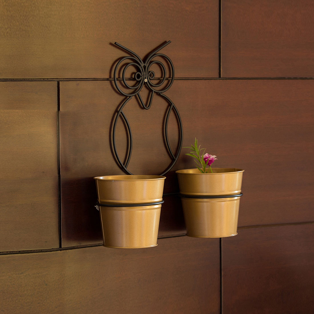 ExclusiveLane The Owl Buckets' Wall Planter Pots In Galvanized Iron