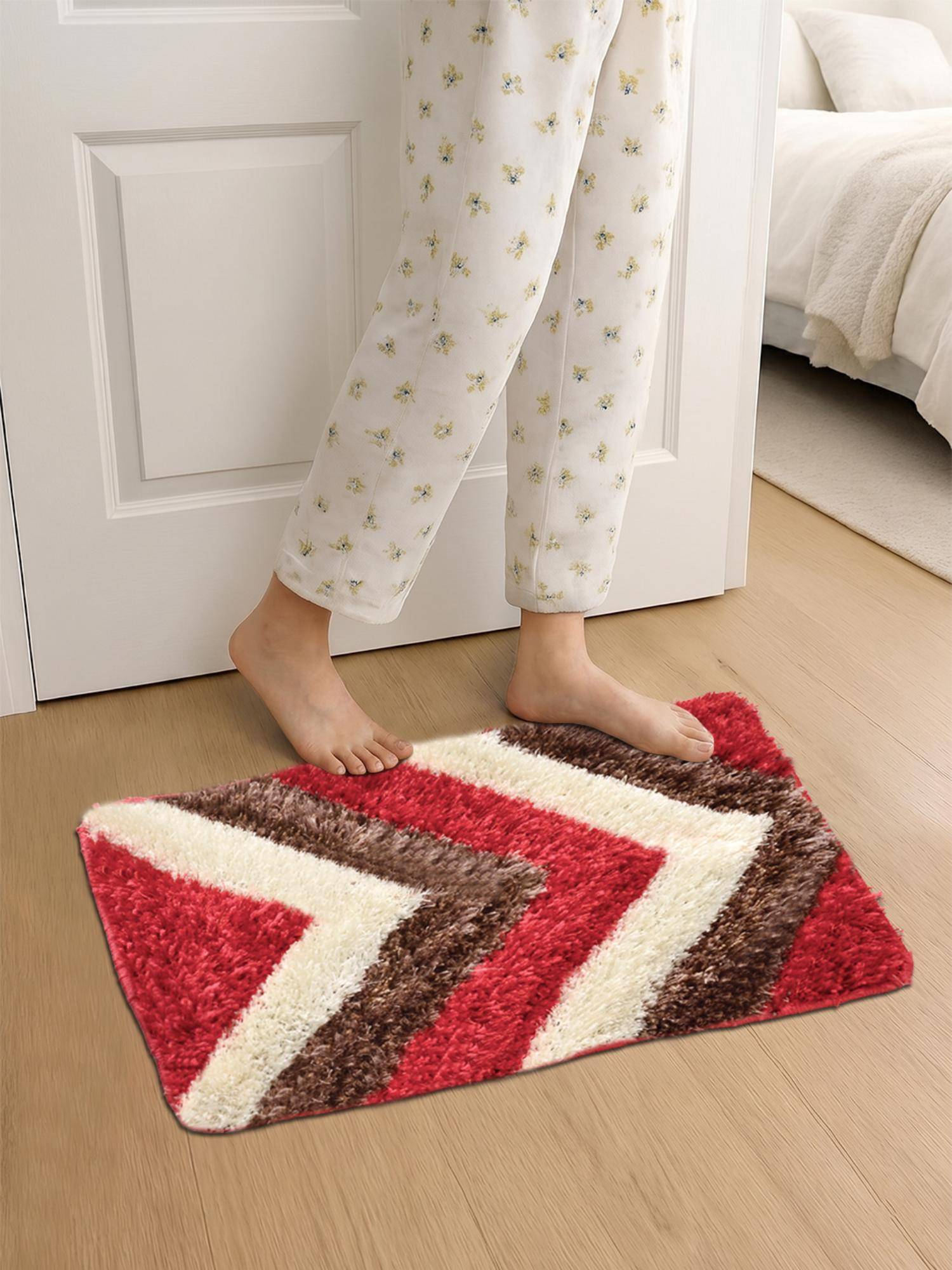FABINALIV Red Geometric Cotton Blend Anti Skid Door Mat