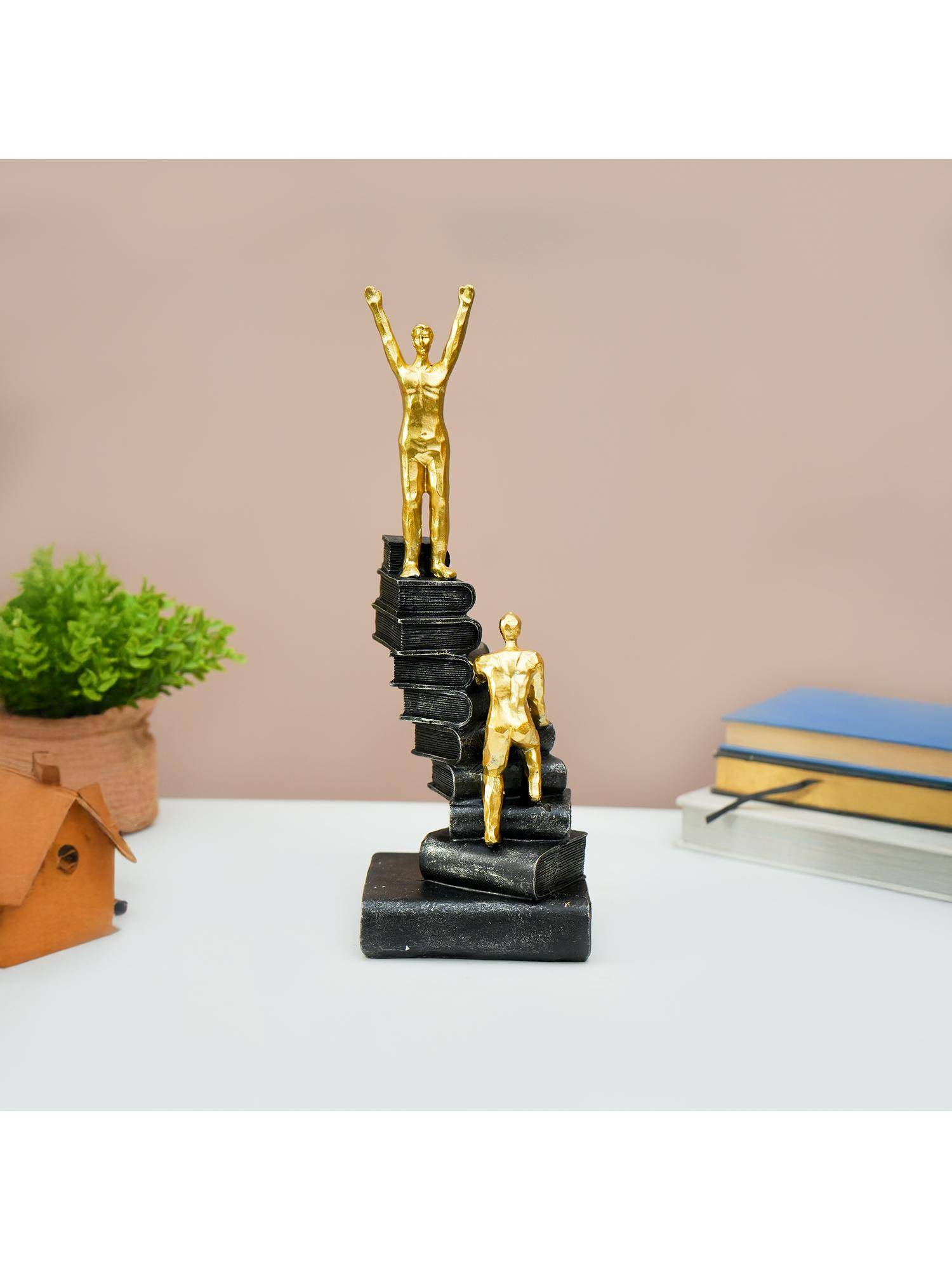 Voncasa Black and Gold Resin Staircase Decorative Object