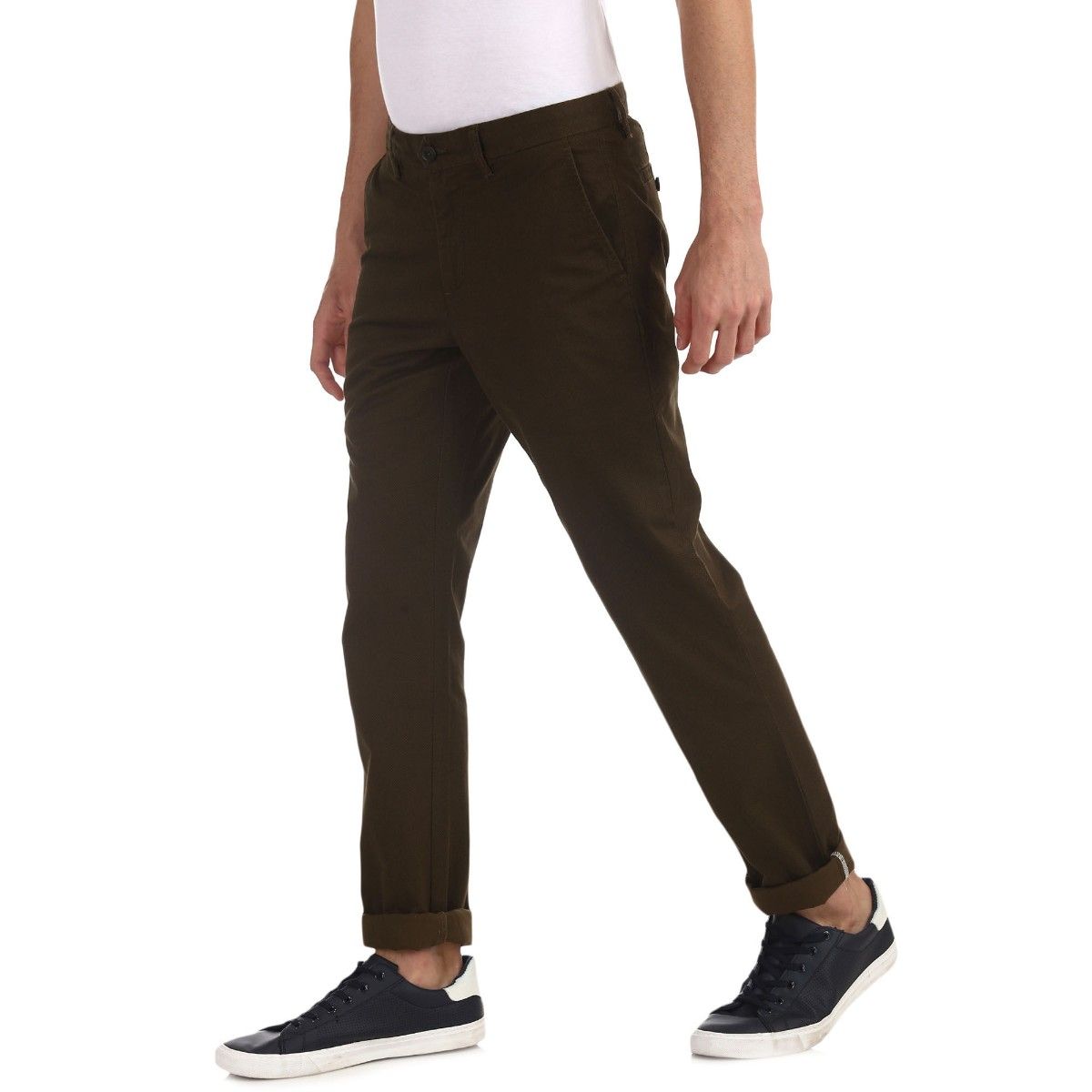 Buy Arrow Sports Green Chrysler Slim Fit Solid Trousers - NNNOW.com