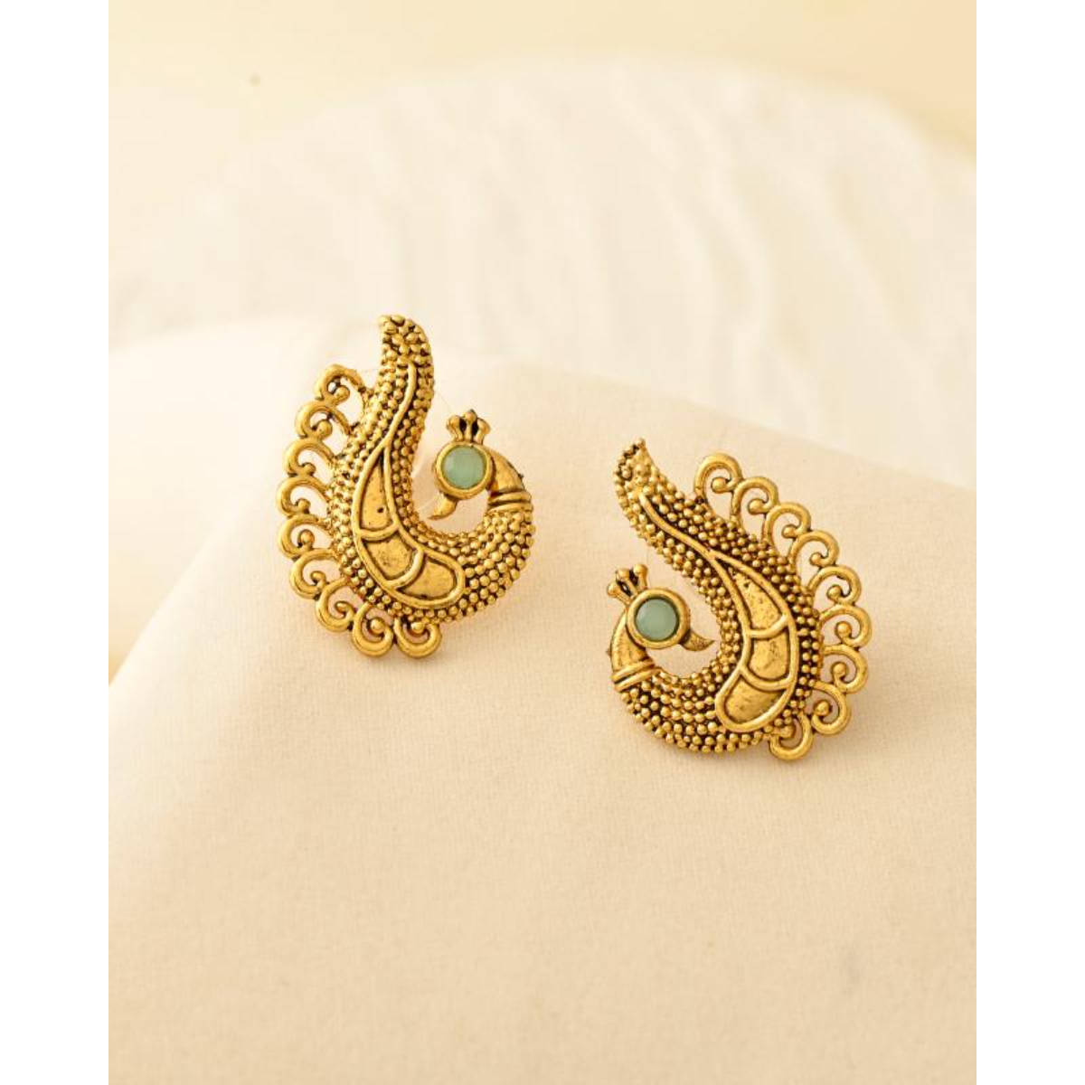 DASTOOR Womens Green Gold Plated Designer Studs
