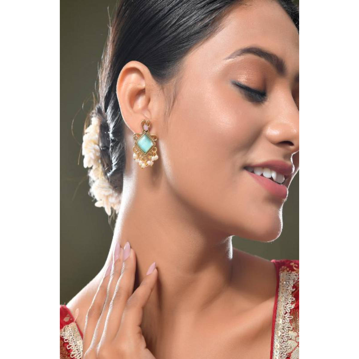 DASTOOR Womens Green Gold Plated Designer Drop Earrings