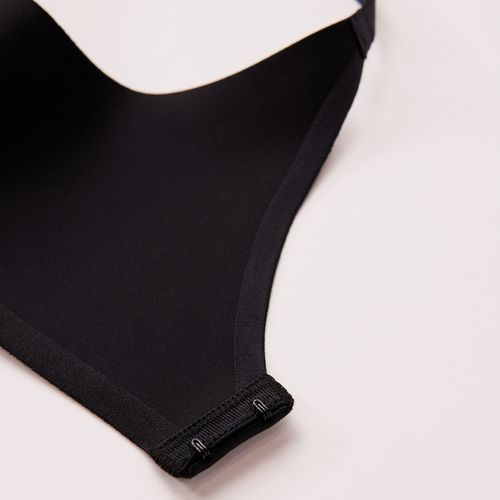 Lightly Lined Wireless Sleek Back Bra - Black