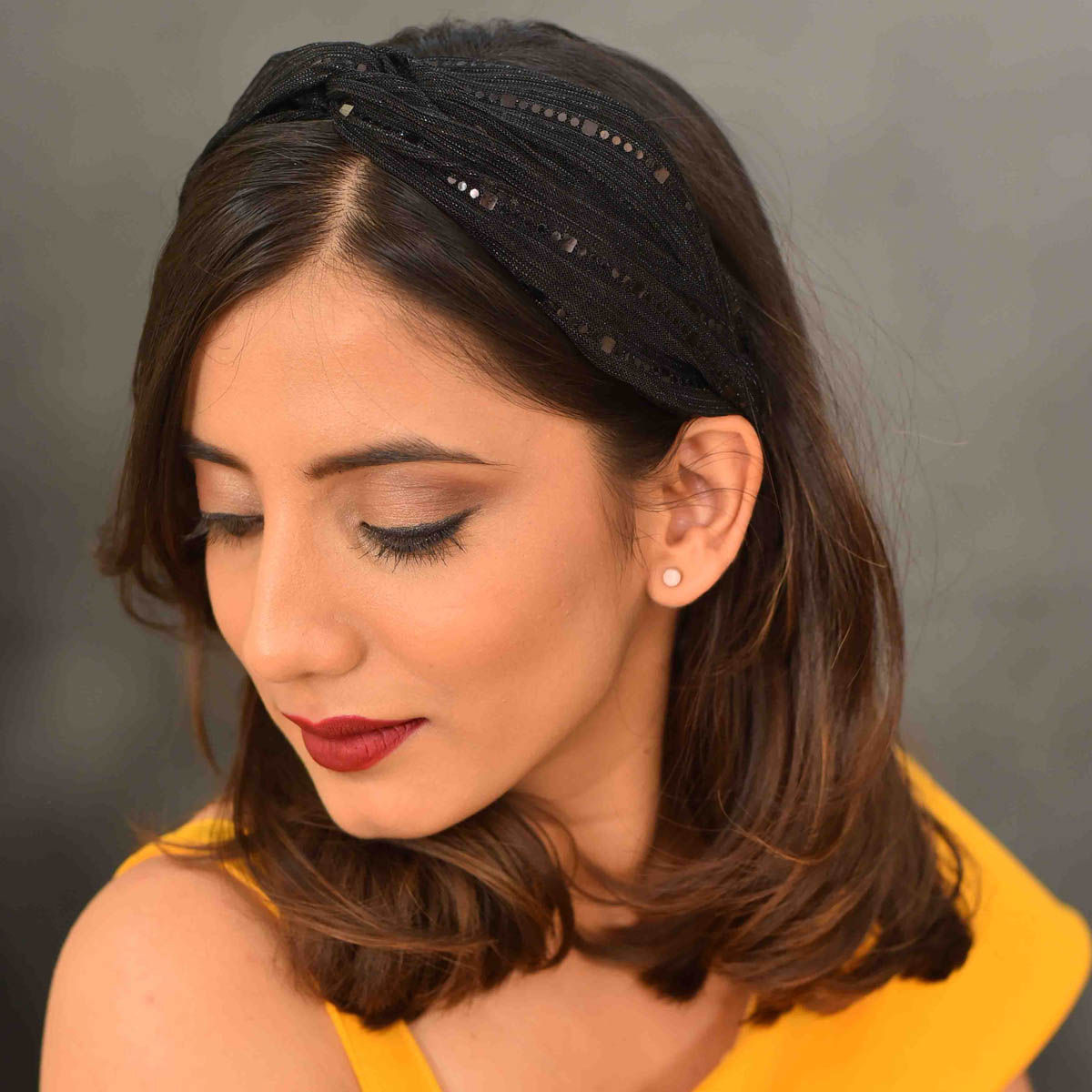 YoungWildFree Black Pretty Hair Band-Stylish Fancy Hairband For Women And  Girls: Buy YoungWildFree Black Pretty Hair Band-Stylish Fancy Hairband For  Women And Girls Online at Best Price in India | Nykaa